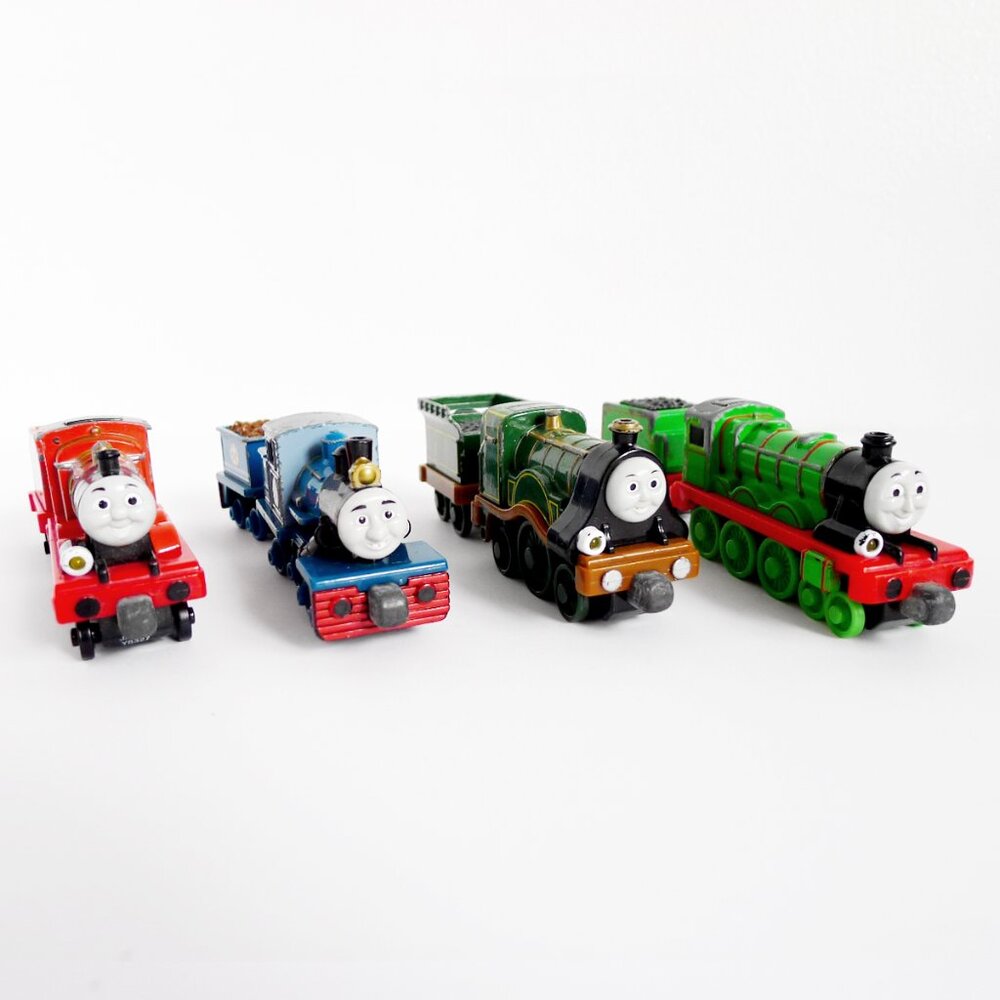 LOT 4 THOMAS & FRIENDS JAMES FERDINAND EMILY HENRY Steel Plastic Trains & Tender
